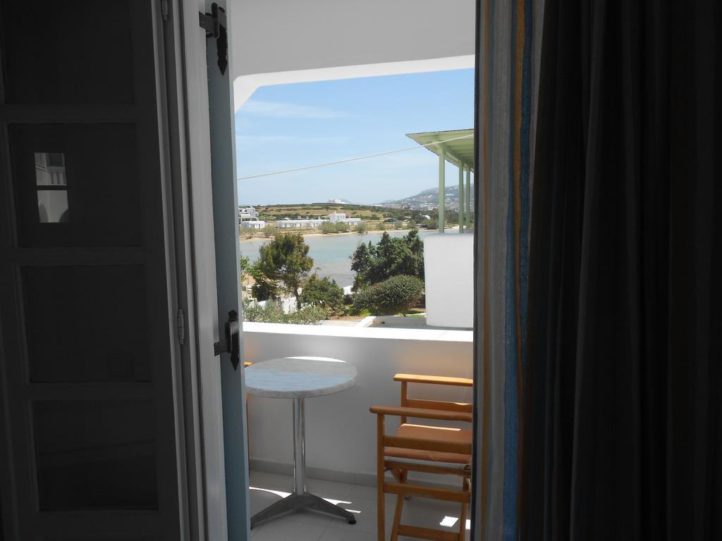 Nicolas Antiparos Exterior photo