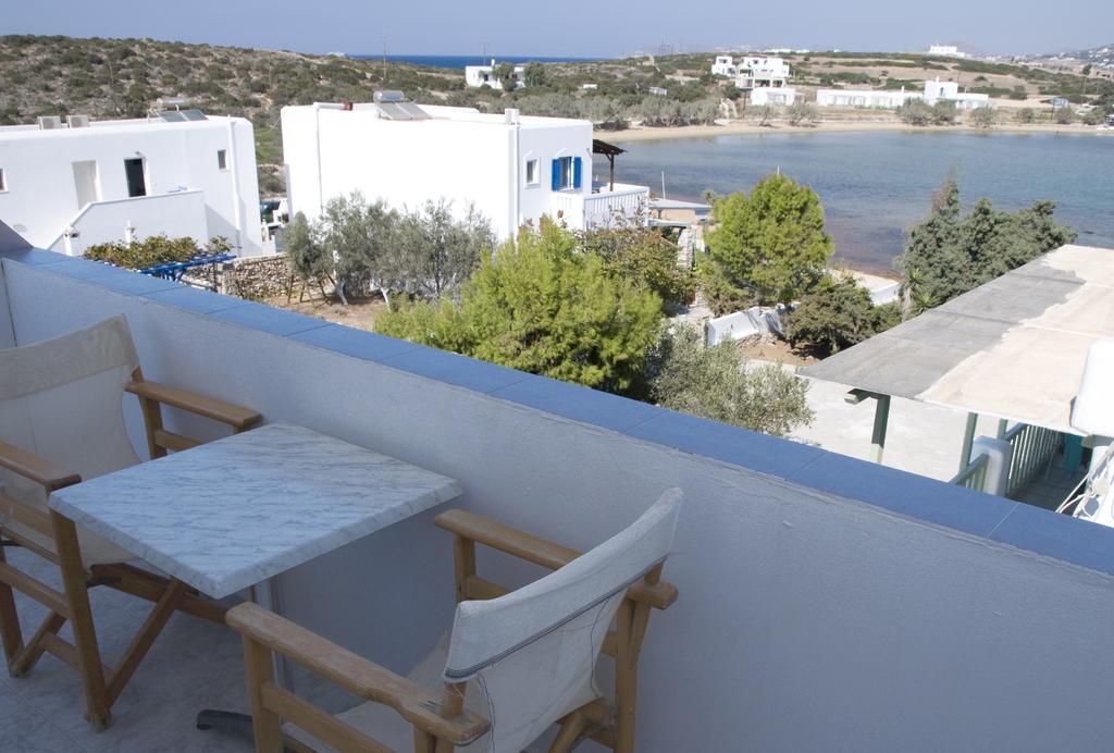 Nicolas Antiparos Exterior photo