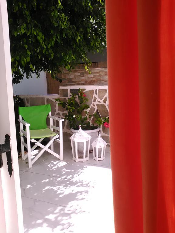 Nicolas Antiparos Exterior photo