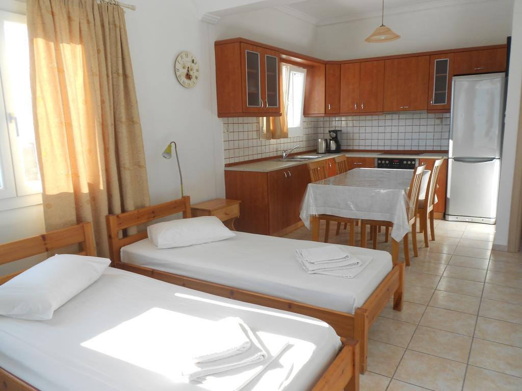 Nicolas Antiparos Exterior photo