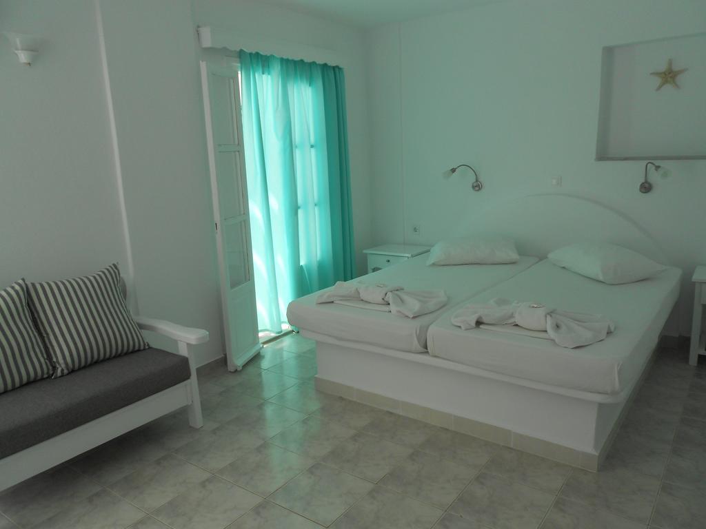 Nicolas Antiparos Exterior photo